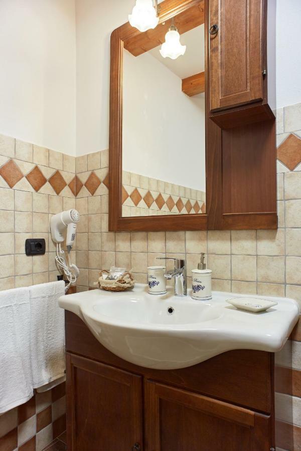 B&B Castel Montorio Верона Екстериор снимка